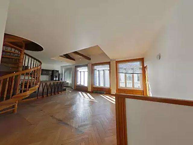 Saint Étienne 42000 Location appartement 3 pièces t3 au dernier étage