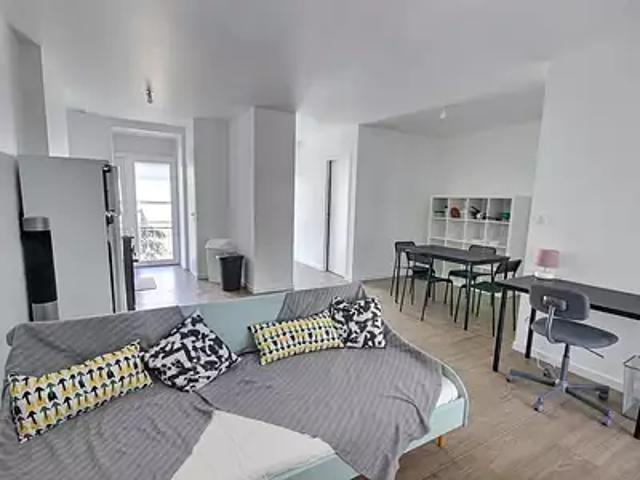 Saint Étienne 42000 Location appartement 4 pièces t4 au dernier étage