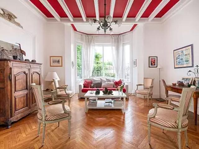 Saint Chamond 42400 Achat / Vente maison 15 pièces t15 terrasse parking