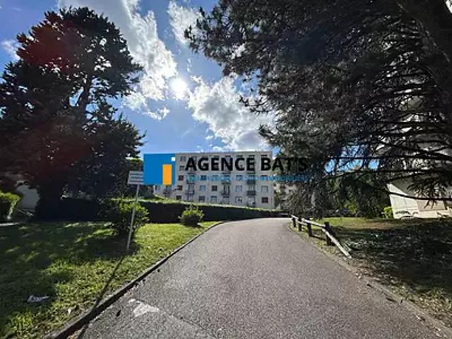 Saint Étienne 42100 Achat / Vente appartement 3 pièces t3 au dernier étage