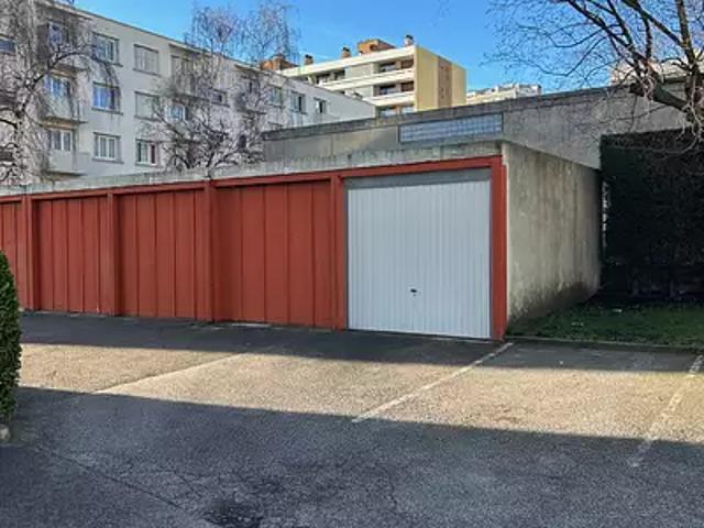 Saint Étienne 42100 Achat / Vente parking