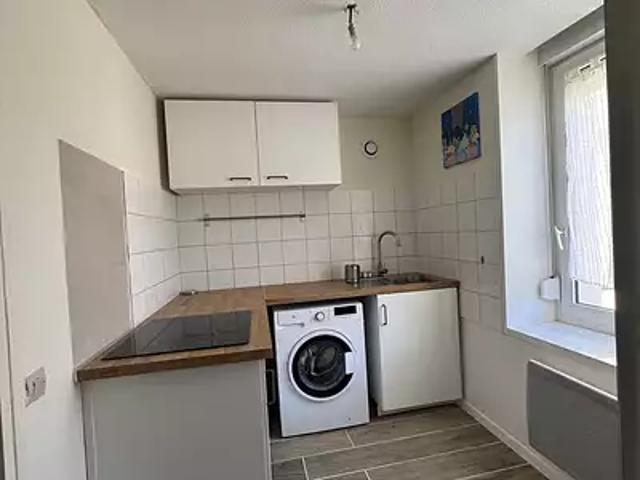 Saint Étienne 42100 Location appartement 2 pièces t2 au dernier étage