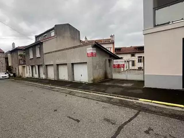Saint Étienne 42100 Location parking