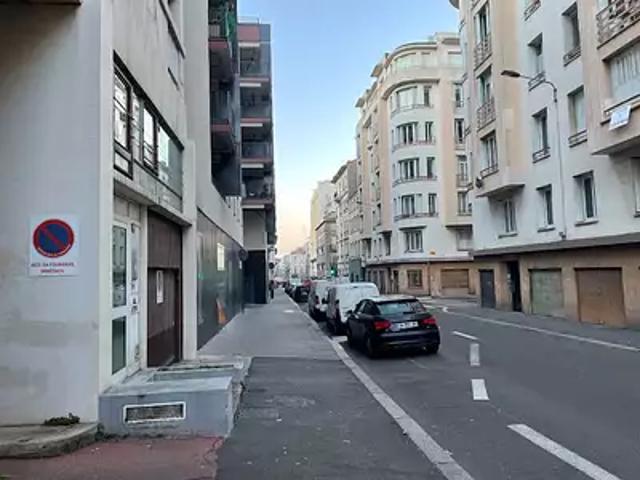 Saint Étienne 42100 Location parking