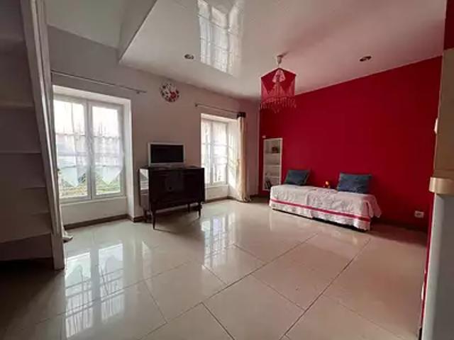 Saint Fargeau 89170 Location appartement 2 pièces t2 au dernier étage