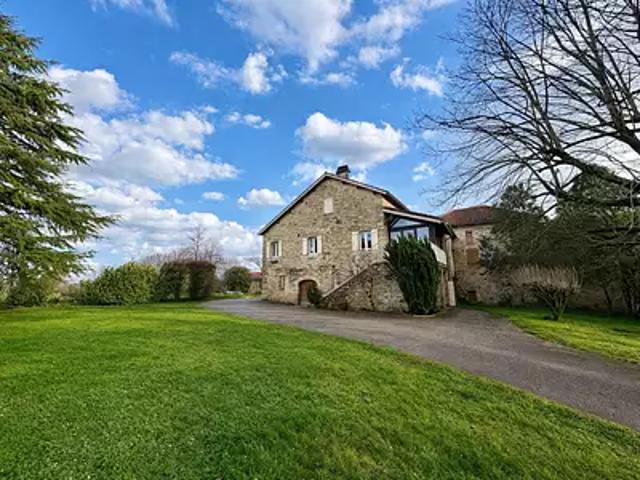 Saint Félix 46100 Achat / Vente maison 7 pièces t7 piscine terrasse
