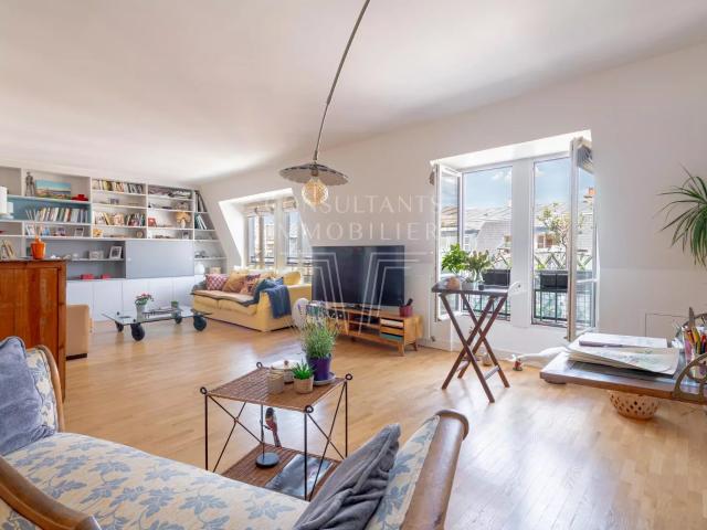 SAINT FERDINAND. CINQ PIÈCES EN DERNIER ETAGE