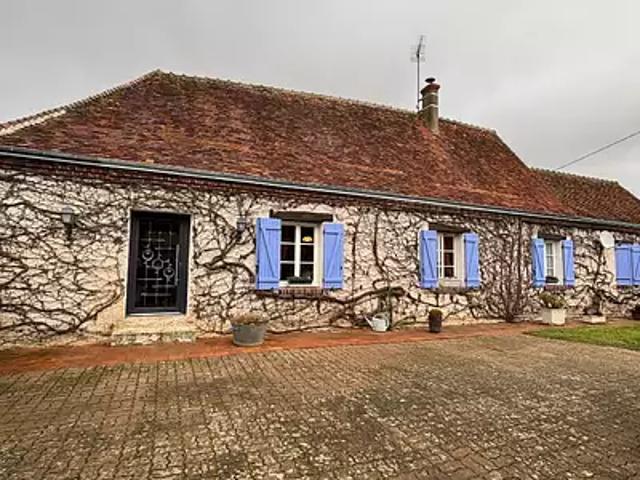 Saint Firmin des Prés 41100 Achat / Vente maison 7 pièces t7 au dernier étage cave