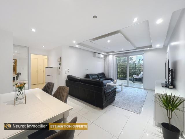 Saint Fons Appartement T4 de 73 m2 avec terrasse, ascenseu