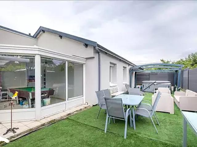 Lyon 8ème 69008 Achat / Vente maison 4 pièces t4 parking