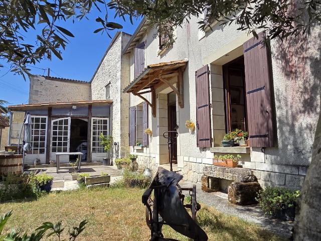 Saint Fort sur Gironde Vente Maison 17