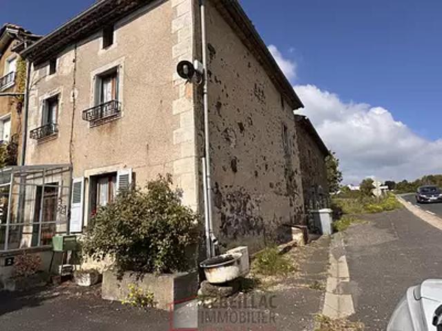 Saint Flour 15100 Achat / Vente maison 5 pièces t5