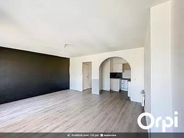 Saint Flour 15100 Location appartement 1 pièce t1