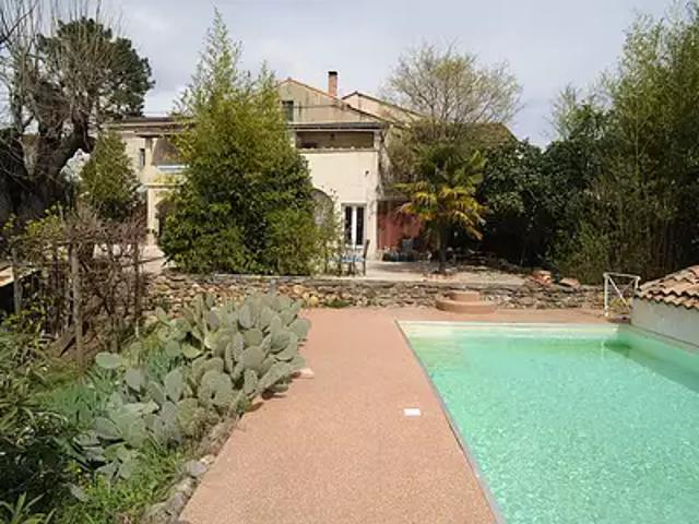 Saint Florent sur Auzonnet 30960 Achat / Vente maison 6 pièces t6 au dernier étage piscine