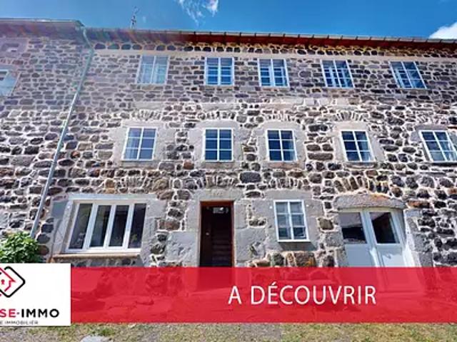 Saint Front 43550 Achat / Vente maison 9 pièces t9