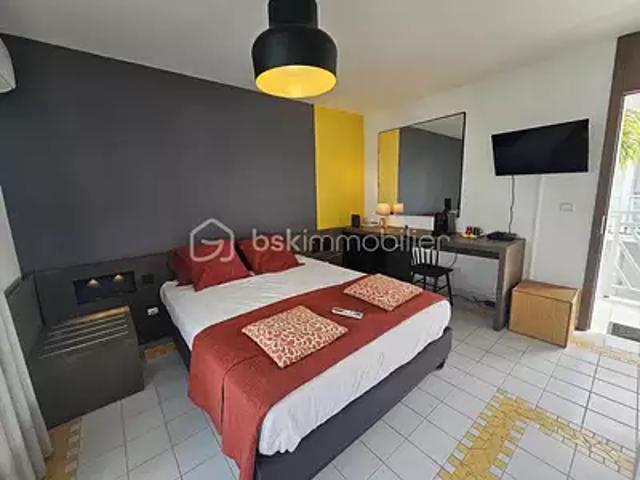 Saint François 97118 Achat / Vente appartement 1 pièce t1 au dernier étage piscine
