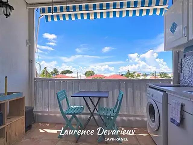 Saint François 97118 Achat / Vente appartement 1 pièce t1 au dernier étage piscine