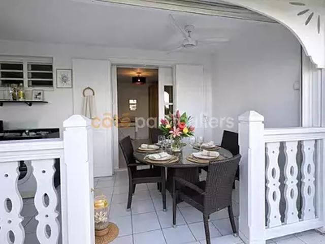 Saint François 97118 Achat / Vente appartement 1 pièce t1 au dernier étage terrasse