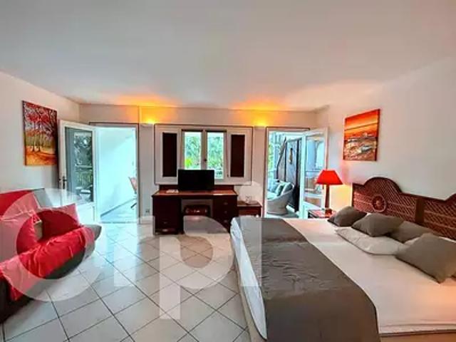 Saint François 97118 Achat / Vente appartement 1 pièce t1 piscine terrasse