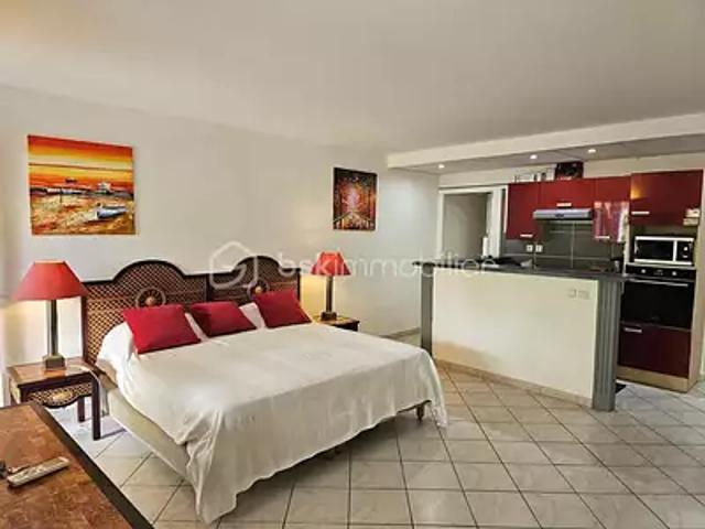 Saint François 97118 Achat / Vente appartement 1 pièce t1 piscine terrasse