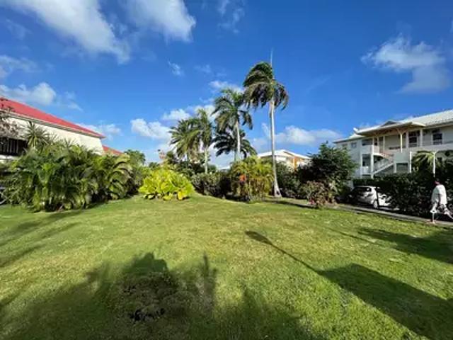 Saint François 97118 Achat / Vente appartement 1 pièce t1 terrasse