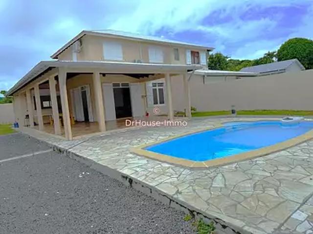 Saint François 97118 Achat / Vente maison 5 pièces t5 piscine terrasse