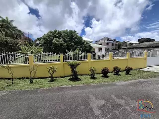 Saint François 97118 Achat / Vente maison 6 pièces t6 terrasse