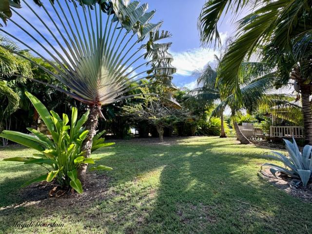 SAINT FRANÇOIS – VILLA D’EXCEPTION AVEC BUNGALOW & PISCINE