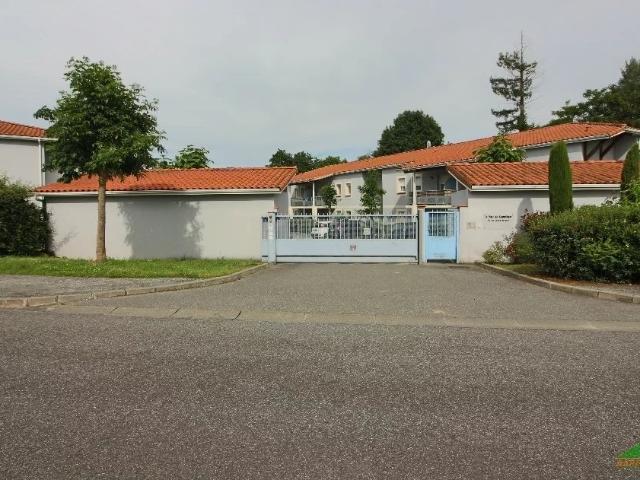 SAINT GAUDENS, Appartement T2 avec balcon et parking