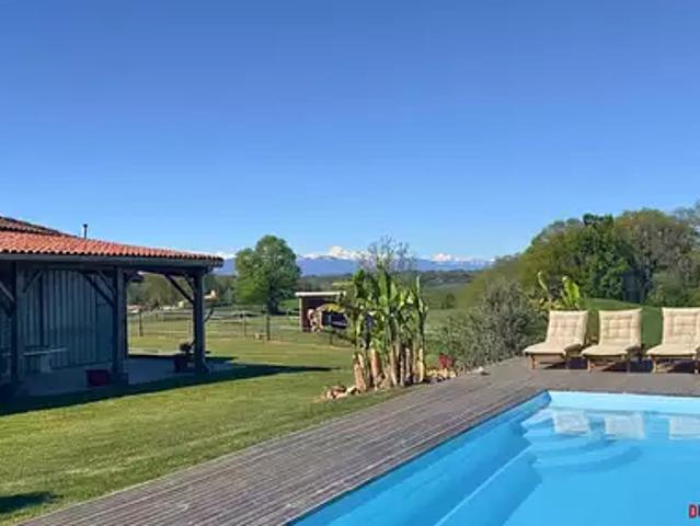 Saint Gaudens 31800 Achat / Vente maison 10 pièces t10 au dernier étage