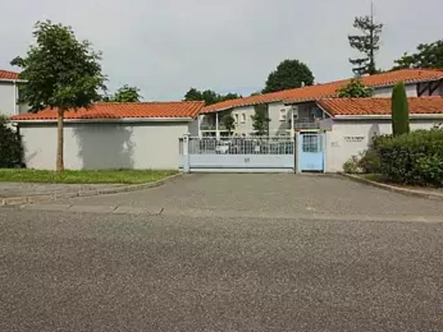 Saint Gaudens 31800 Location appartement 2 pièces t2 au dernier étage balcon