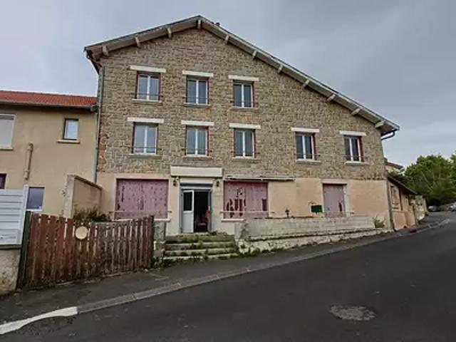 Saint Genès Champanelle 63122 Achat / Vente divers