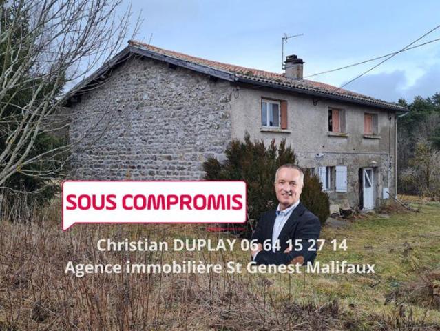 Saint Genest Malifaux 42660 fermette sur deux niveaux comprenant environ 120m² habitables et un garage sur 1,3 hectare de terrain agricole