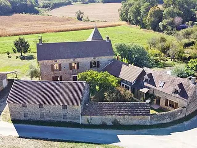 Saint Geniès 24590 Achat / Vente maison 13 pièces t13 jardin