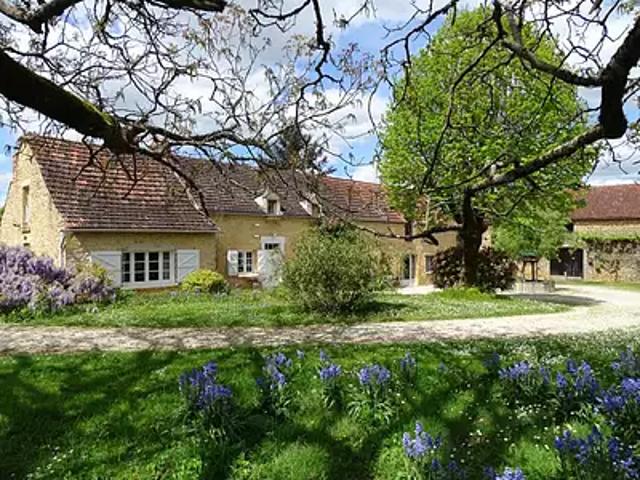 Saint Geniès 24590 Achat / Vente maison 8 pièces t8 piscine jardin