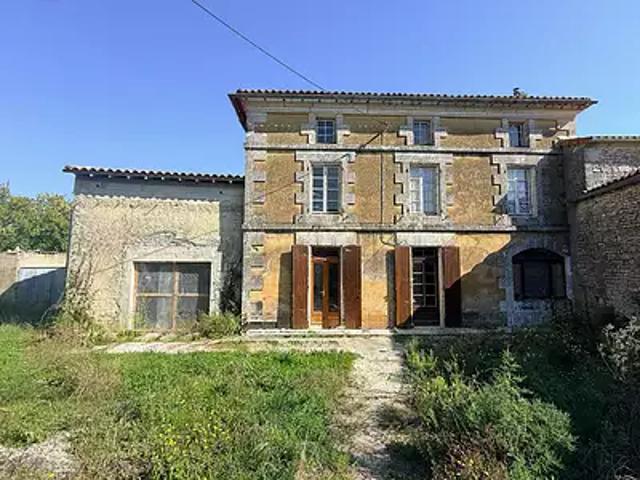 Saint Genis d'Hiersac 16570 Achat / Vente maison 5 pièces t5 terrasse cave