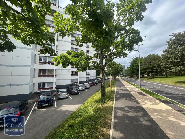 Saint Genis Pouilly Vente Parking / Garage 01