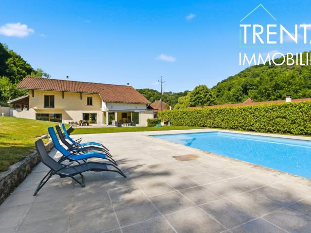 Saint Geoire en Valdaine Vente Maison 38