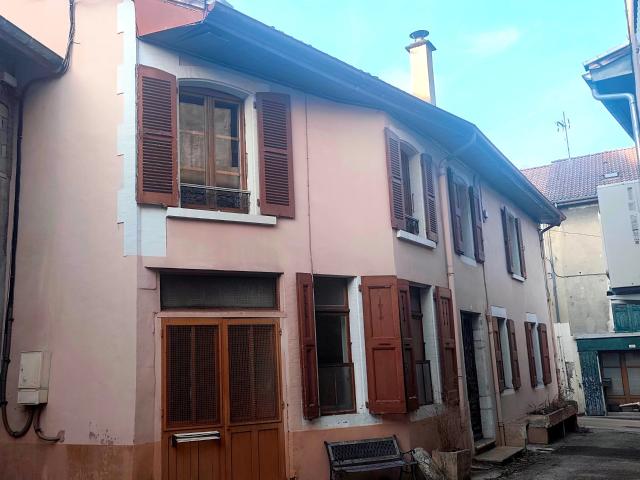 Saint Geoire en Valdaine Vente Maison 38
