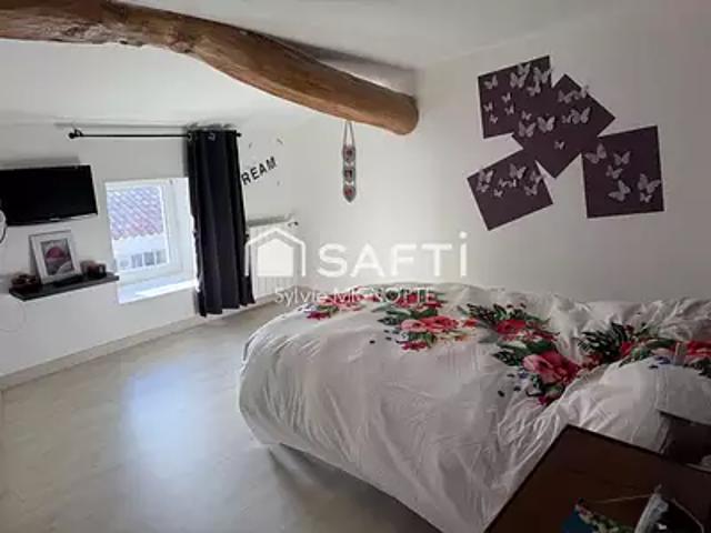 Saint Georges du Bois 17700 Achat / Vente maison 9 pièces t9 terrasse parking