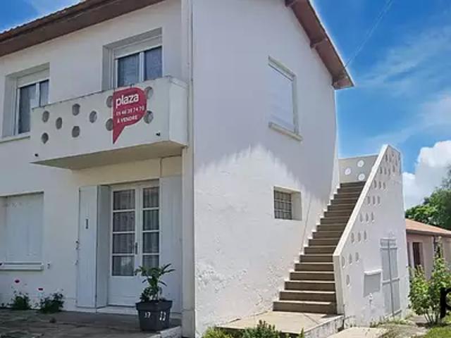 Saint Georges de Didonne 17110 Achat / Vente appartement 2 pièces t2 au dernier étage