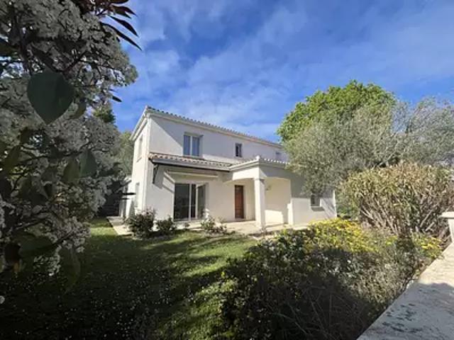 Saint Georges de Didonne 17110 Achat / Vente maison 4 pièces t4 au dernier étage parking