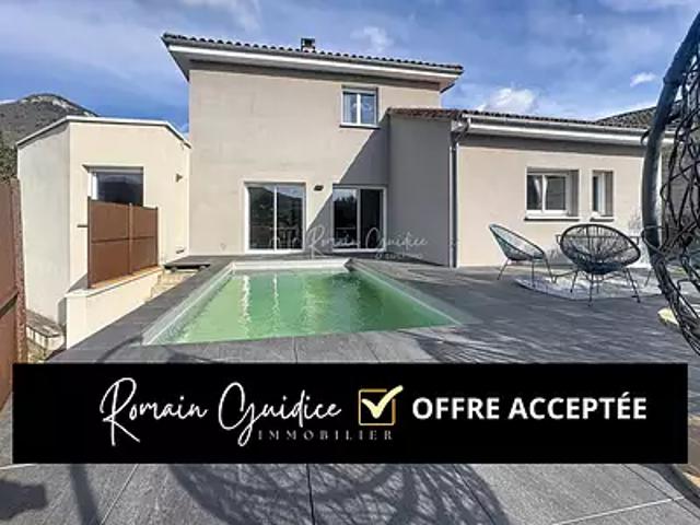Saint Georges de Luzençon 12100 Achat / Vente maison 6 pièces t6