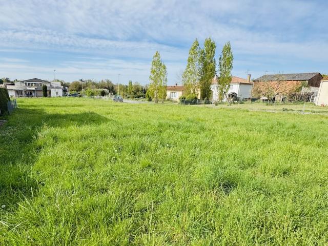 Saint Georges des Coteaux Vente Terrain 17