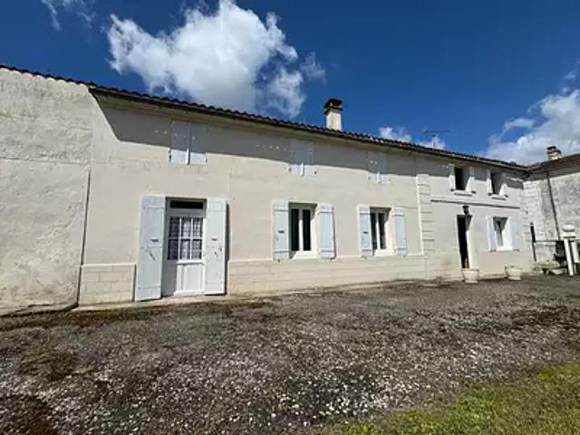 Saint Georges des Coteaux 17810 Achat / Vente maison 3 pièces t3 jardin terrasse