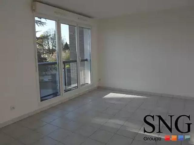 Saint Georges des Groseillers 61100 Location appartement 1 pièce t1 parking