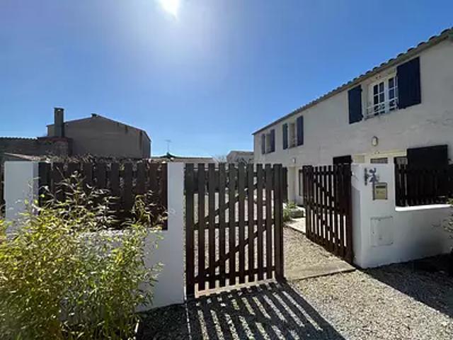 Saint Georges d'Oléron 17190 Achat / Vente maison 9 pièces t9 au dernier étage