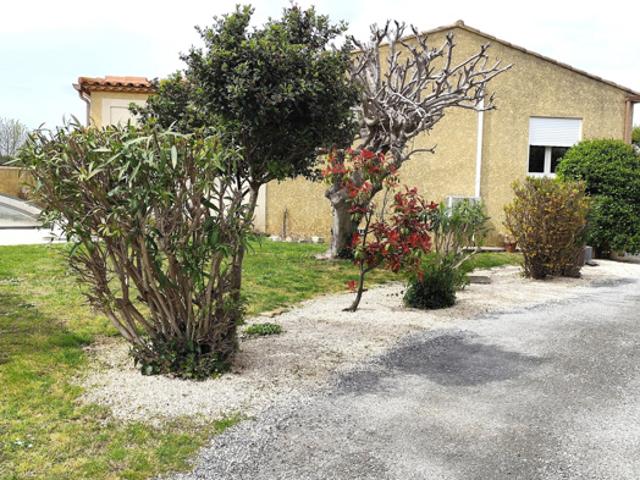 SAINT GERVASY MAISON 130M2 PP GARAGE PISCINE SUR PARC