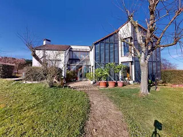 Saint Germain de Salles 03140 Achat / Vente maison 9 pièces t9