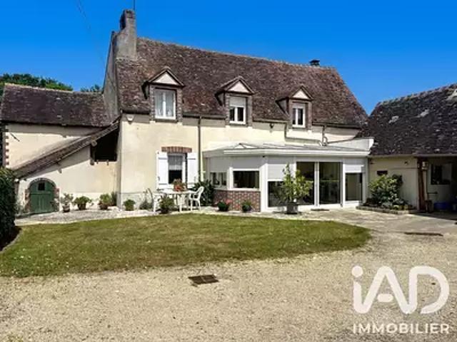 Saint Germain des Prés 45220 Achat / Vente maison 6 pièces t6 parking